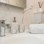 شقة Ena زادار